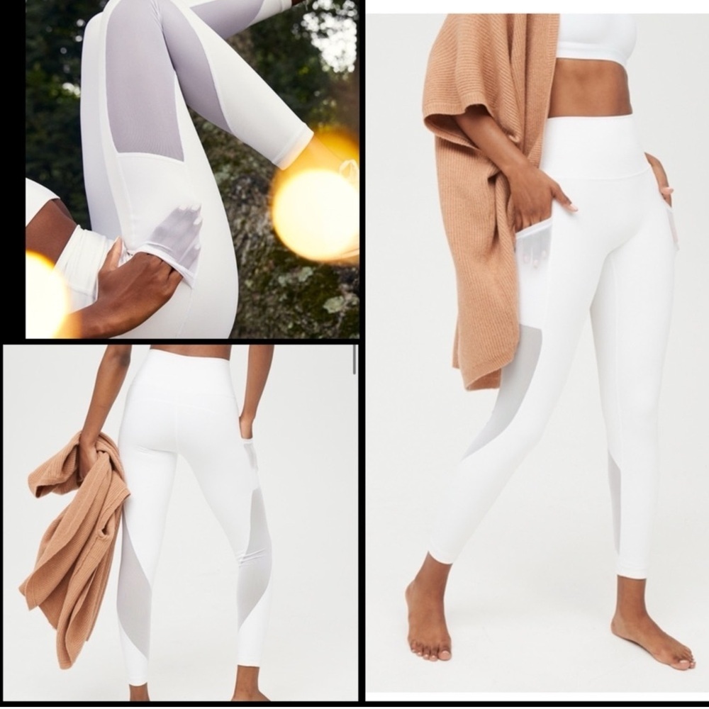 Aerie Offline white Goals 7/8 leggings with mesh details and pocket XL NWT